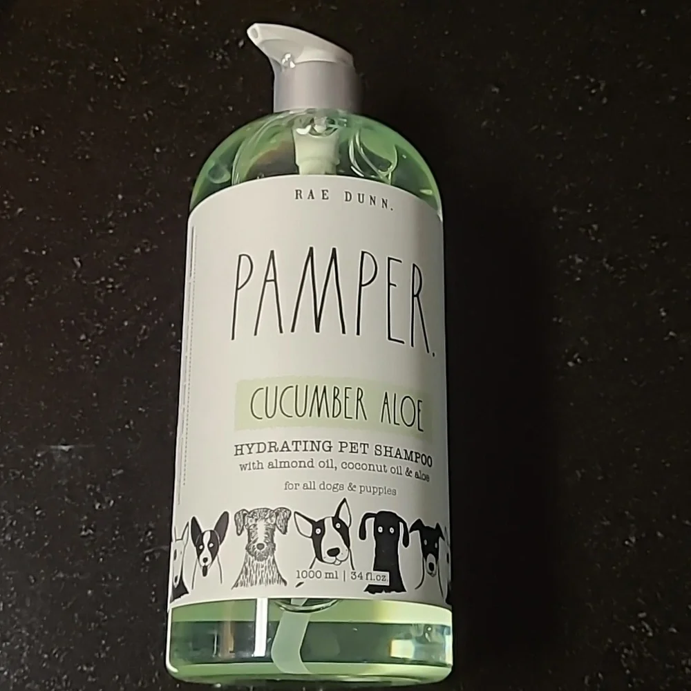 Rae Dunn Hydrating Pet Shampoo